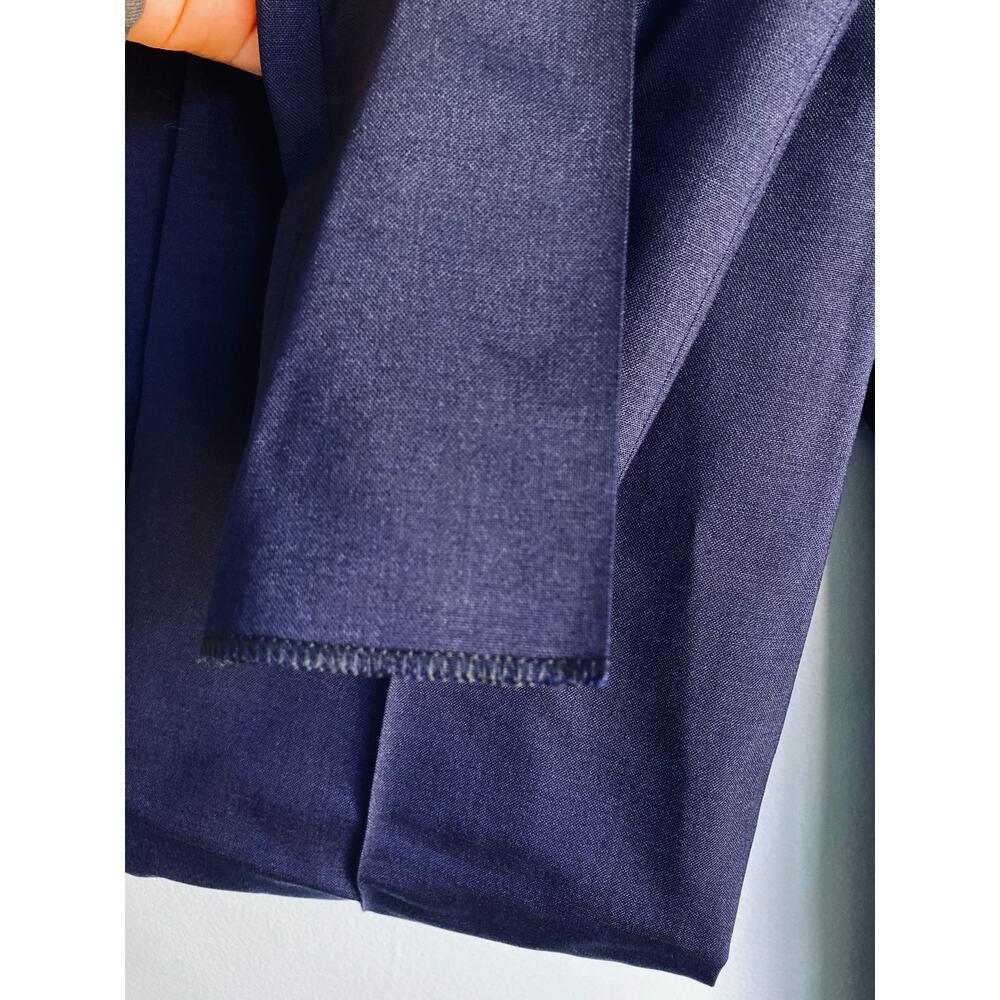Classic Navy Chinos for Men - Picture 5 of 10